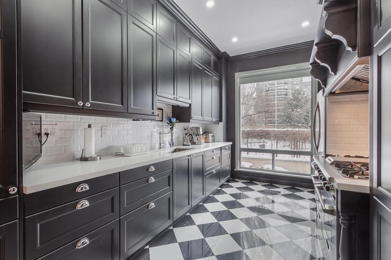 E Residential Luxury Rental Toronto Exterior photo